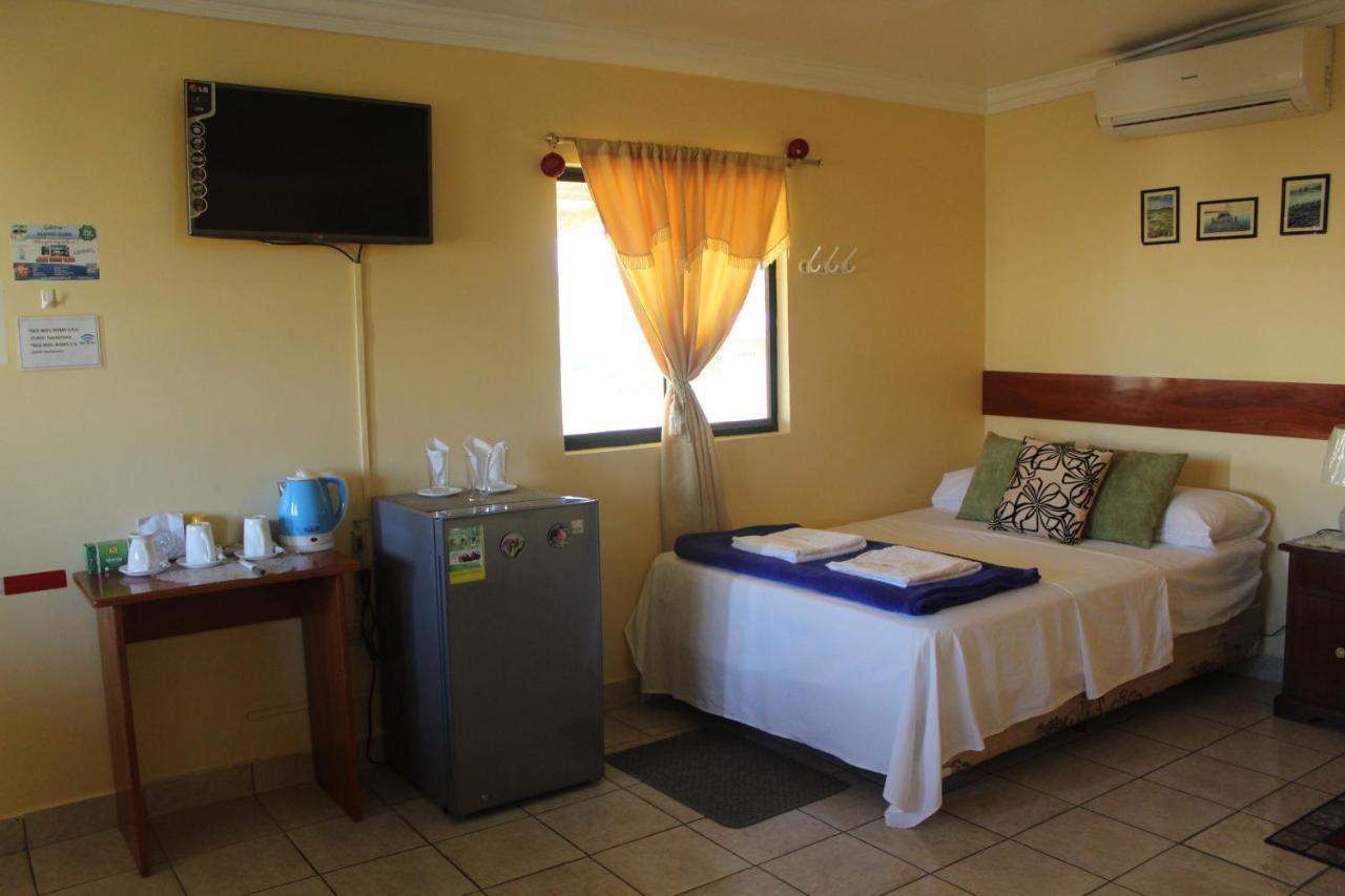 Hostal Romy Puerto Baquerizo Moreno Eksteriør bilde