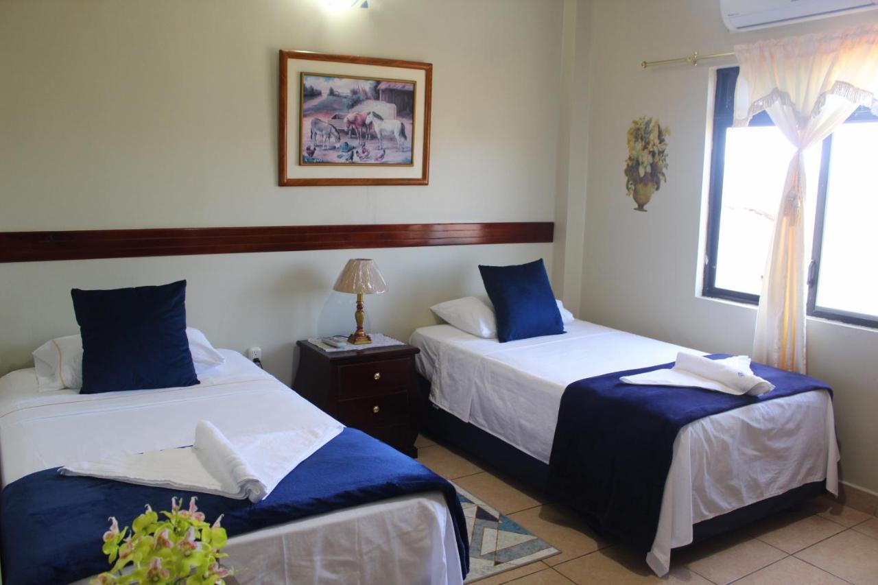 Hostal Romy Puerto Baquerizo Moreno Eksteriør bilde