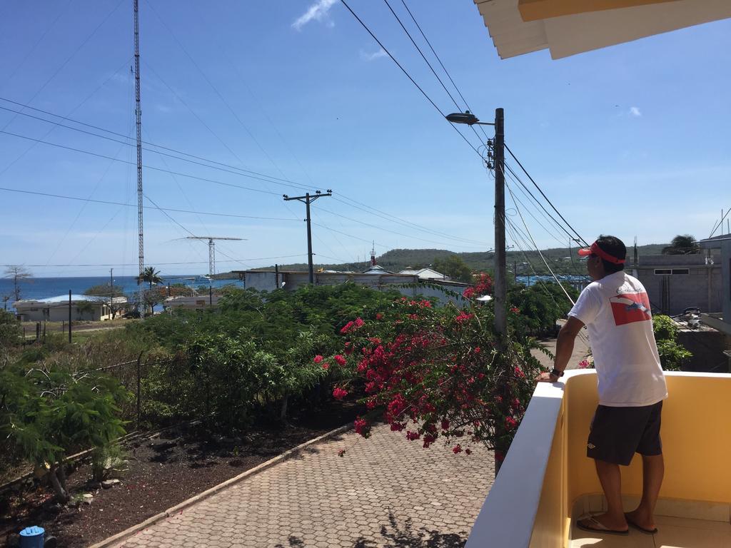 Hostal Romy Puerto Baquerizo Moreno Eksteriør bilde