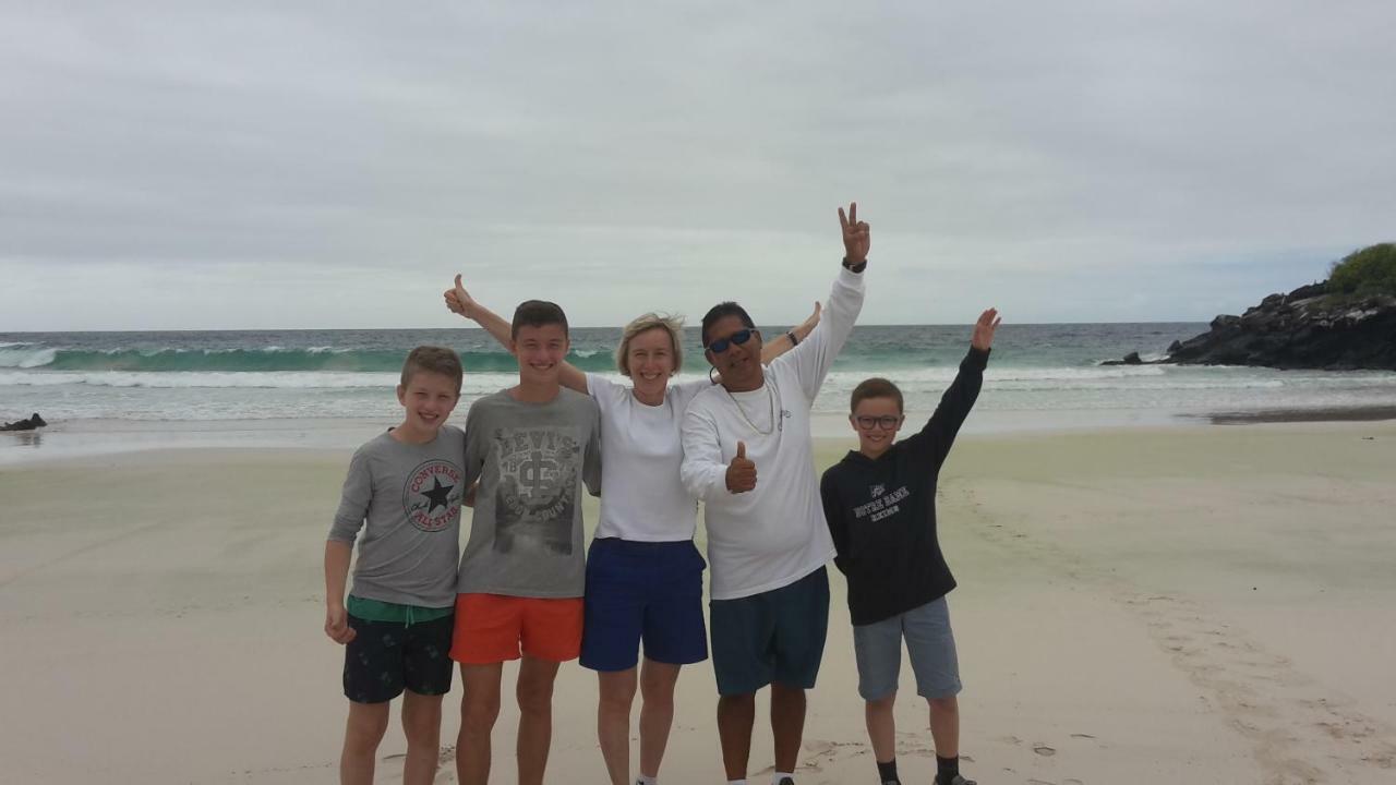 Hostal Romy Puerto Baquerizo Moreno Eksteriør bilde